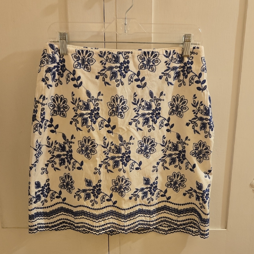 NWT Loft Petites white and blue embroidered eyelet skirt Sz 2P